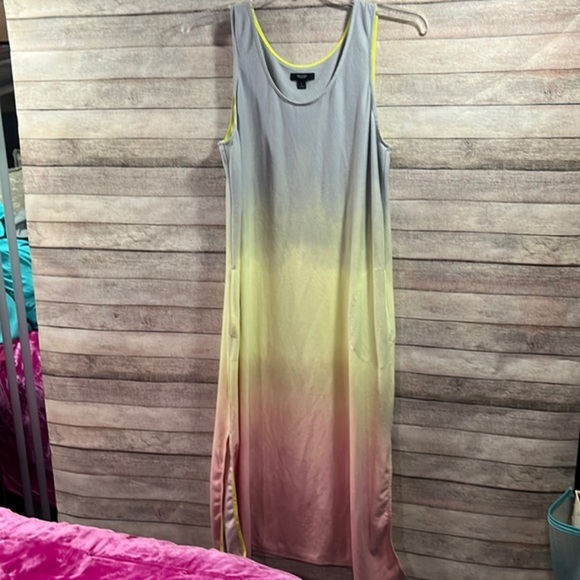 Simply Vera Wang womens dress - Picture 1 of 6